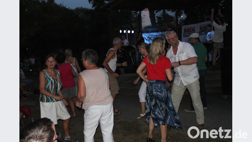 Rock 'n' Roll war bei den Tänzern vor der Bühne angesagt. prh