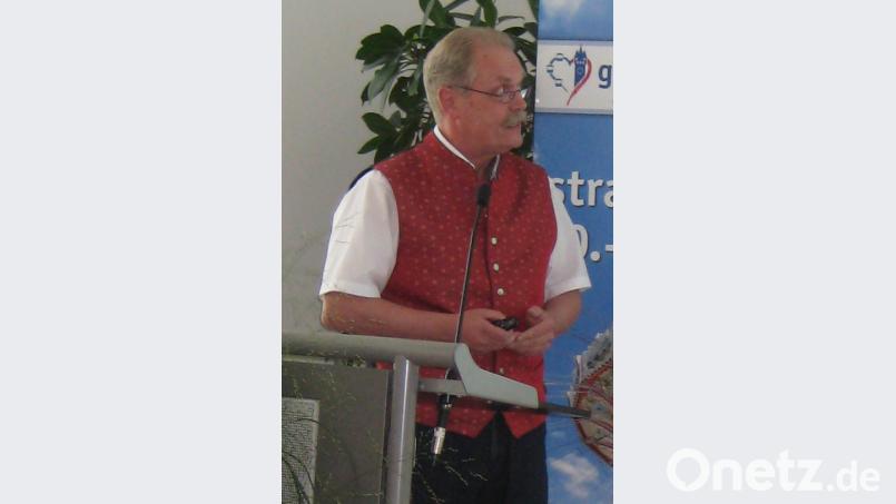 Dr. Ludwig Schießl und seine Gattin Maria leisteten einen Beitrag zum Begleitprogramm des Gäubodenvolksfestes in Straubing. slu