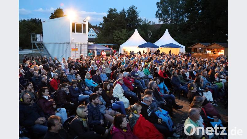 Über 500 Gäste verfolgten die &quot;Premiere dahoam&quot; des Films &quot;Wackersdorf&quot;. Am Ende gab&#039;s Applaus. Gerhard Götz