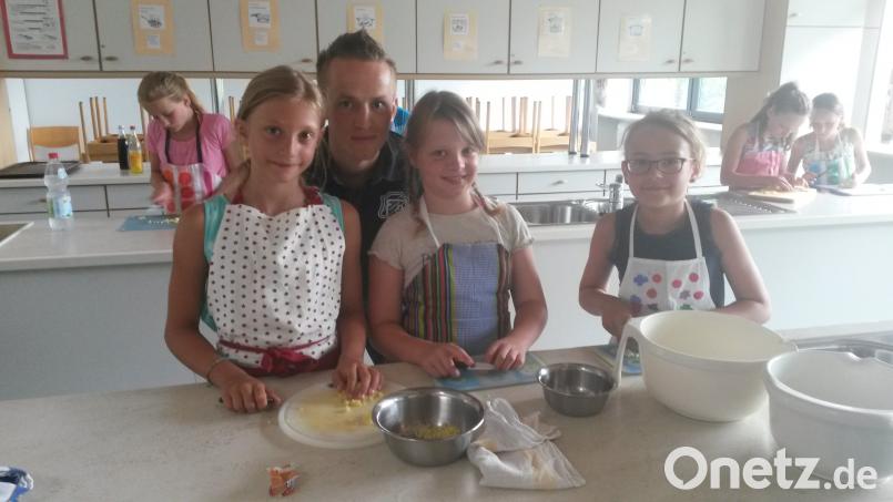 Ein leckeres indisches Abendessen zauberten die Kinder im Zuge des Ferienprogramms. exb