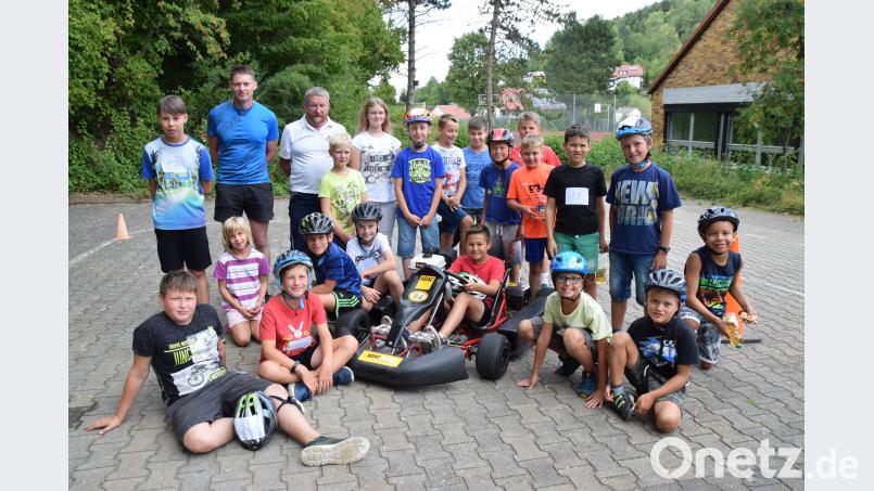 Das Fahrerlager beim Go-Kart-Training des Motorsportclubs Königstein. wku
