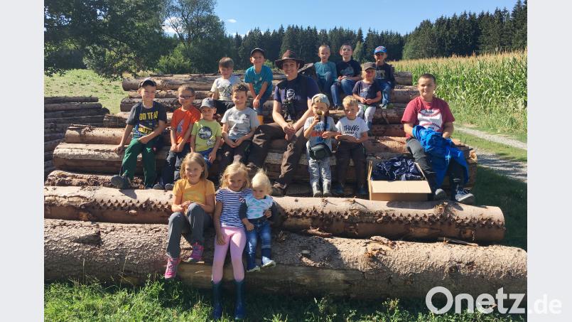 Großen Zuspruch findet das Ferienprogramm der CSU mit Jäger Andreas Greiner. sm