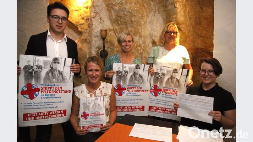 Peter Wein, Franziska Wünsch, Marion Juniec-Möller, Elisabeth Bauer und Eva Kappl (von links) haben ein lokales Bündnis zur Unterstützung des Volksbegehrens "Stoppt den Pflegenotstand an Bayerns Krankenhäusern" gegründet. Hirsch