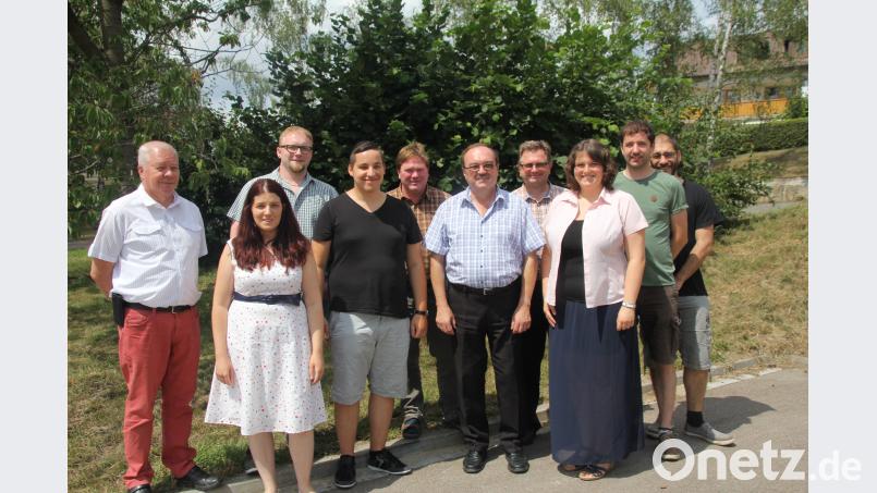 Gleich zwei Mannschaften vom Schachverein Oberviechtach haben in diesem Jahr in ihren Ligen die Meisterschaft geschafft. Vorsitzender Andreas Zinkl sah die Basis dafür in der Zuverlässigkeit und im Zusammenhalt der Spieler. frd