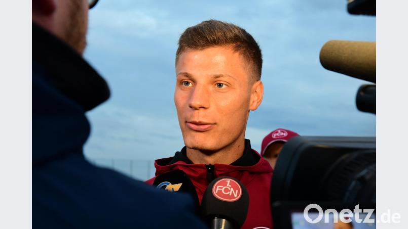 Patrick Erras vom 1. FC Nürnberg trainiert seit Tagen wieder schmerzfrei. Für die Partie im DFB-Pokal gegen den SV Linx hofft der Raigeringer auf einen Einsatz. Petra Hartl