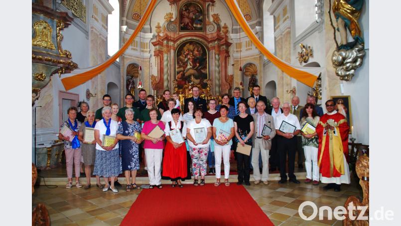 Während des Patroziniums St. Laurentius wurde aus dem Dienst ausscheidenden Mitgliedern und Mitarbeitern der Pfarrei gedankt. enz