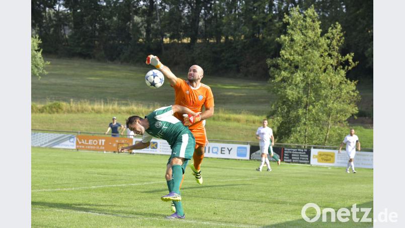 Die DJK Gebenbach besiegt den FSV Erlangen-Bruck mit 2:0. zg