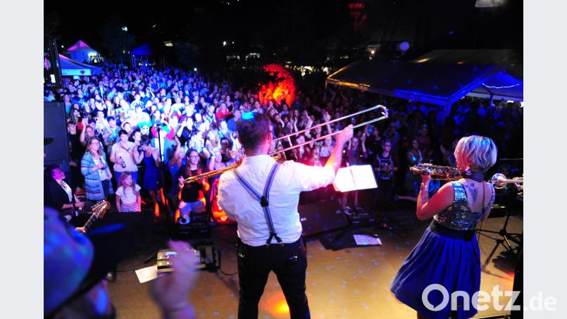 Die Blues Rabbits sorgten mit ihrem gut dreistündigen Auftritt für einen gelungenen Abschluss ihrer Beachparty in Hirschau. brü