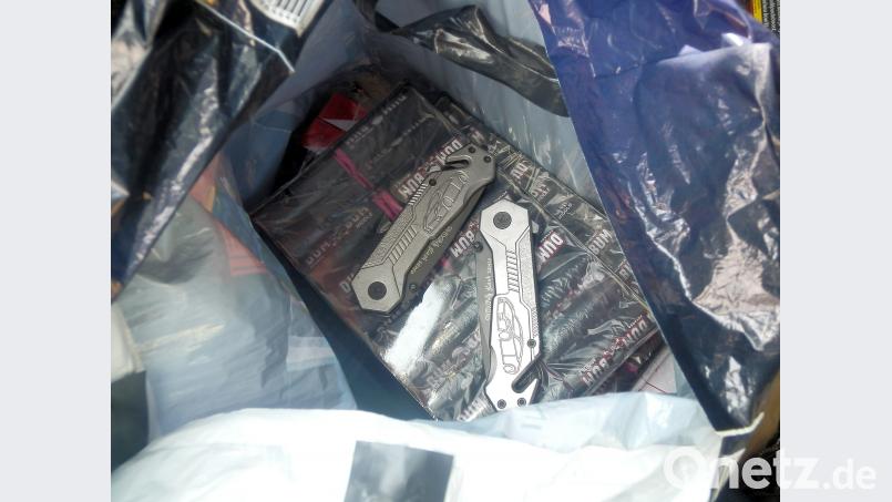 Zwei junge Männer aus Baden-Württemberg ertappte die Bundespolizei bei der Einfuhr von 40 Feuerwerkskörpern "Dum Bum". Bundespolizei