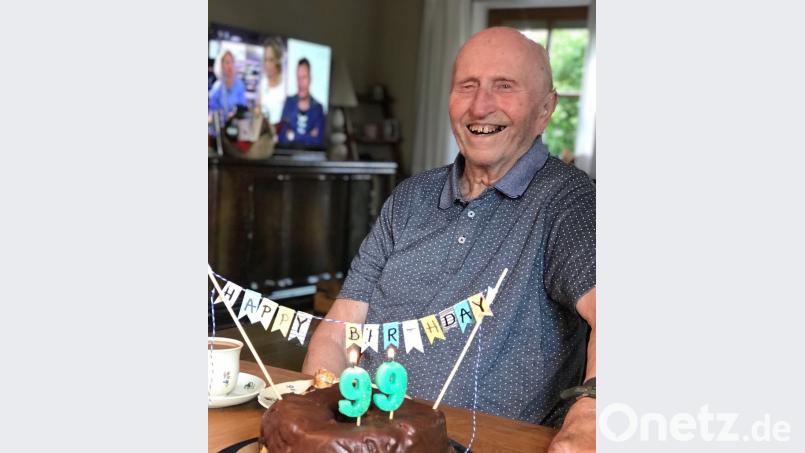 Den seltenen 99. Geburtstag feiert der älteste männliche Einwohner im Flosser Amt, Josef Lindner, im großen Familienkreis. Bild: le