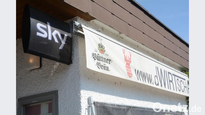 Das Sky-Schild hängt zwar noch vor „d’Wirtschaft“, doch der Vertrag ist bereits gekündigt. Bild: gsb