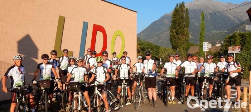 Die Radfahrer, die am Dienstag in Algund gestartet sind, kommen ihrem Ziel in der Oberpfalz immer näher. Am Samstag werden sie gegen 16.30 Uhr auf dem Dorfplatz mit Musik empfangen. Die Gemeinde hofft, dass viele Bürger im Ziel mitfeiern. Bild: fsb