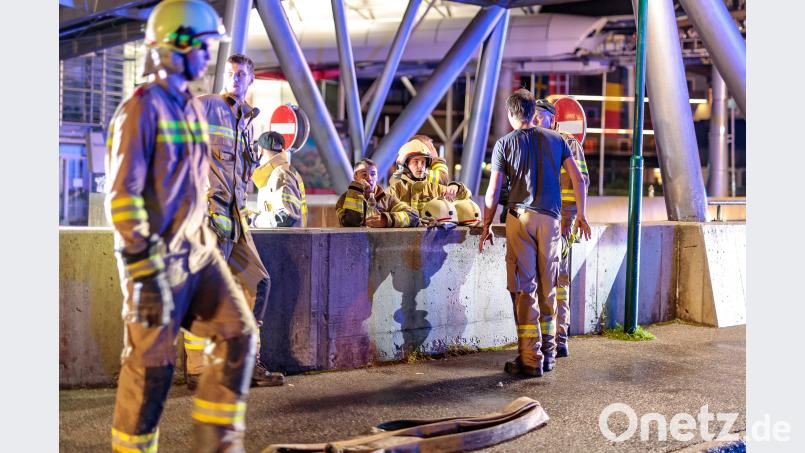 Schwere Unwetter haben im Pinzgau südlich von Salzburg Schlammlawinen ausgelöst und rund 250 Menschen zwischenzeitlich von der Außenwelt abgeschnitten. Bild: Expa/Jfk/APA/dpa