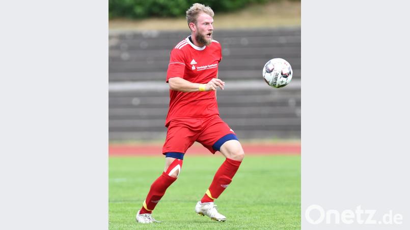 Nichola Neidhardt (Bild) sorgte in der 83. Minute für den ersten Vohenstraußer Treffer, womit der Kreisliga-Tabellenführer in Dießfurt eine furiose Schlussphase einläutete. Die SpVgg drehte einen 0:2-Rückstand noch in einen 3:2-Sieg. Bild: A. Schwarzmeier