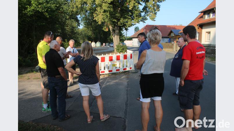 Die CSU-Politiker machen sich vor Ort ein Bild. Bild: sne