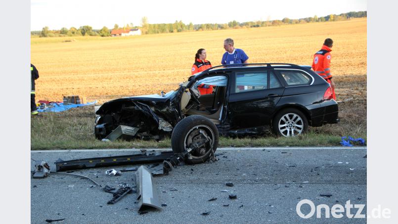 Unfall auf der B8 bei Pfatter Bild: Alexander Auer