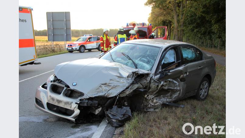 Unfall auf der B8 bei Pfatter Bild: Alexander Auer