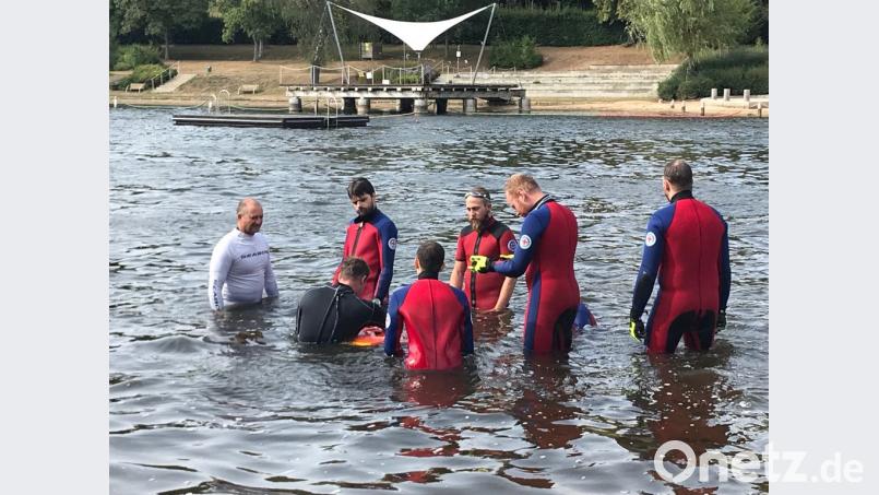 Wasserwacht beim &quot;Seabob&quot;-Test. Bild: myd