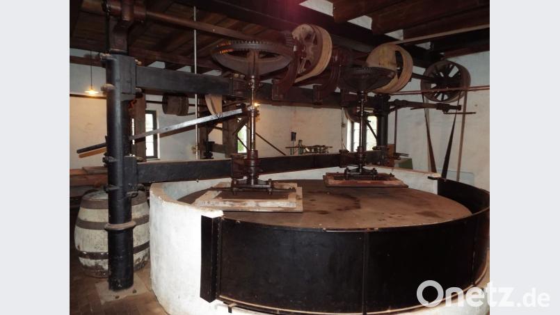 Gipsstampfmühle – Turbine und Schwungrad Generator Bild: Klaus Högl