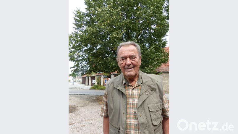 Georg Birner liegt Pfreimds "grüne Lunge" am Herzen. Einige Baufällaktionen in der Stadt Pfreimd sind ihm ein Dorn im Auge. Der Bürgermeister kontert. Bild: Völkl