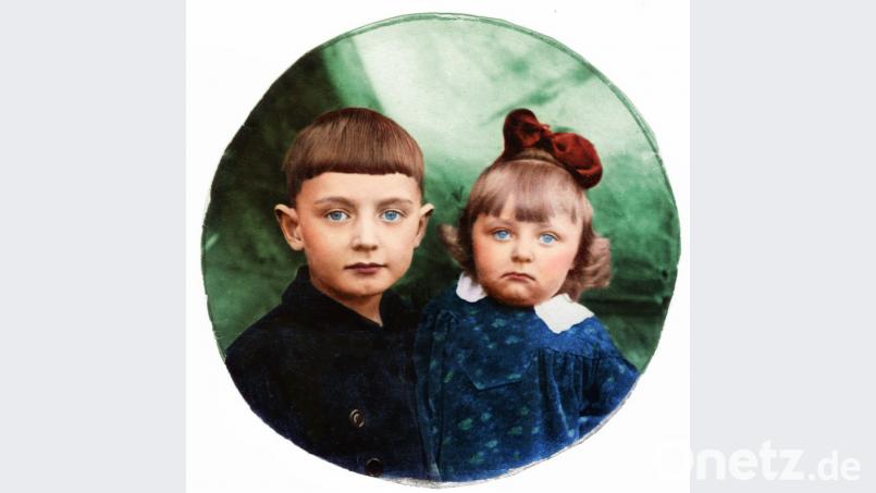 Interna und ihr Bruder Erwin Vosler im Jahr 1939 in der Ukraine. Bild: exb