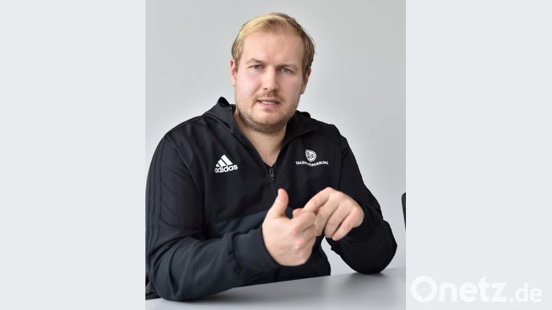 DFB-Stützpunktkoordinator Johannes Ederer will nach dem Rücktritt von NLZ-Leiter Rainer Fachtan zusammen mit der SpVgg SV Weiden eine Nachfolgelösung finden. Bild: Alfred Schwarzmeier [af] (alfred.schwarzmeier@oberpfalzmedien.de)