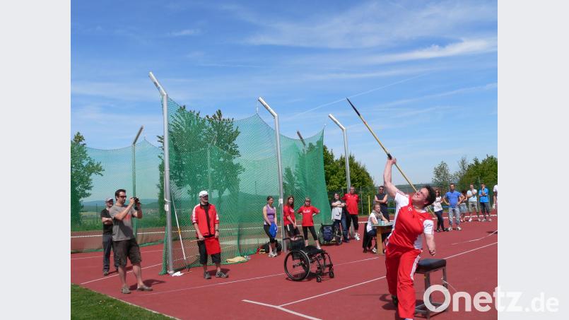 Birgit Kober bei ihrem Wettkampf 2011 auf derFreisportanlage in Eschenbach. Bild: rn