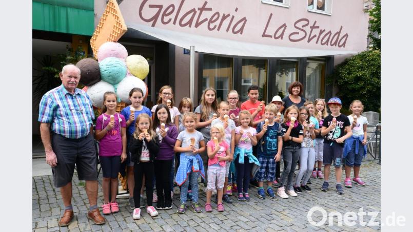 Die Buben und Mädchen, die bei der Stadtrallye dabei waren, sind jetzt echte Windischeschenbach-Kenner. Bild: bey