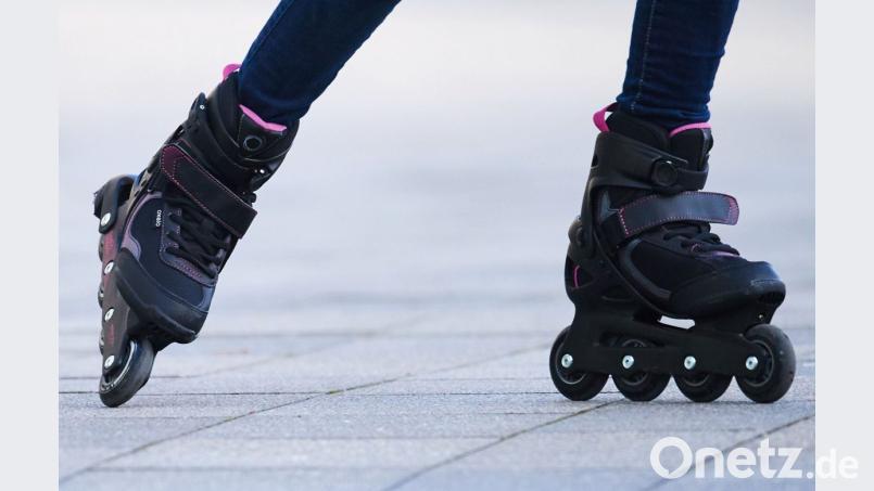 Für drei junge Männer war es ein Spaß. Für den Unternehmer, in dessen Werkhalle sie nachts Inlineskater fuhren, war es Hausfriedensbruch. Damit wurde die Sache ein Fall fürs Gericht. Bild: Bernd Thissen/dpa