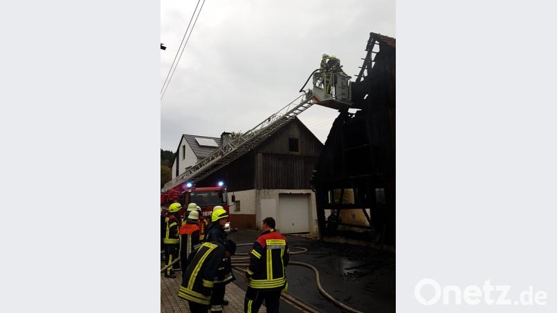 Bereits nach rund einer Stunde konnten die ersten Feuerwehreinsatzkräfte den Brandort weider verlassen. Bild: mde