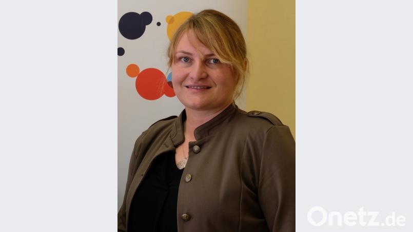 Geschäftsführerin Angelika Denk: „Bei den VHS-Kursen kommen sich die Teilnehmer/innen auch menschlich näher“. Bild: do
