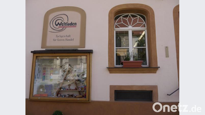 Die Außenansicht des Ladens im Haus Luitpoldplatz 6. Bild: hka