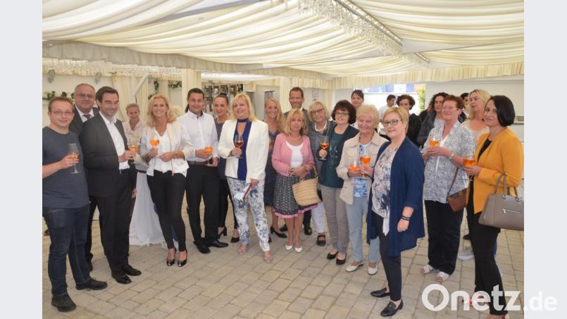 Auch Herren waren gern gesehene Gäste bei der After Work Party der Frauenunion. Bild: Kunz