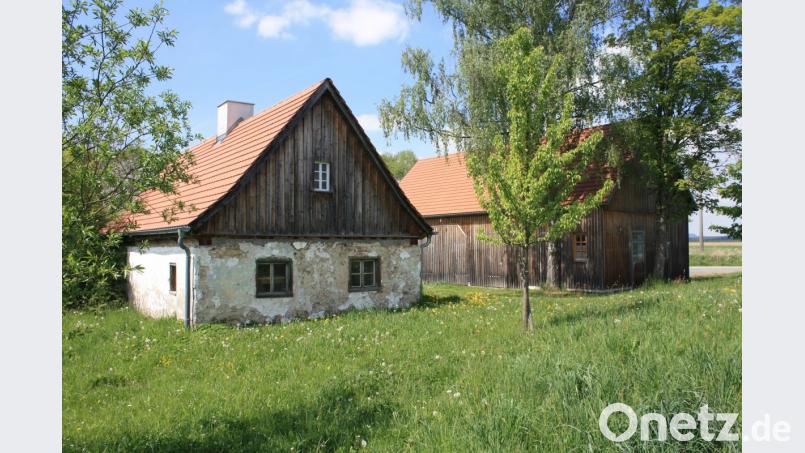 Das Hirthaus mit der Hausnummer 16 in Hohenwald steht am Sonntag für alle Interessierten offen. Bild: Stadt Tirschenreuth