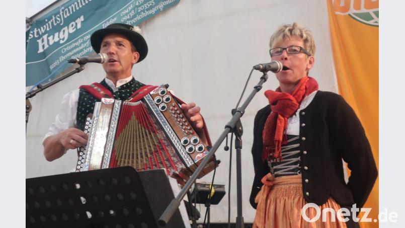 Der "Schneeberger Zweigesang" unterhielt die Gäste beim Inklusionstag. Bild: Hirsch