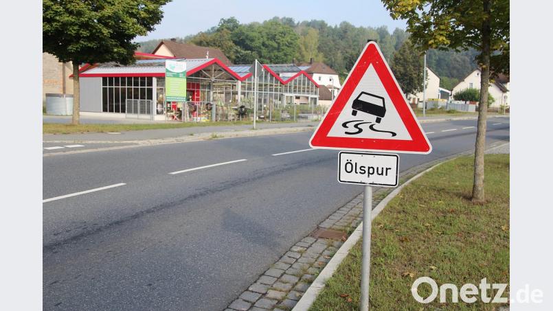 Ölwarnschilder wurden aufgestellt Bild: jma