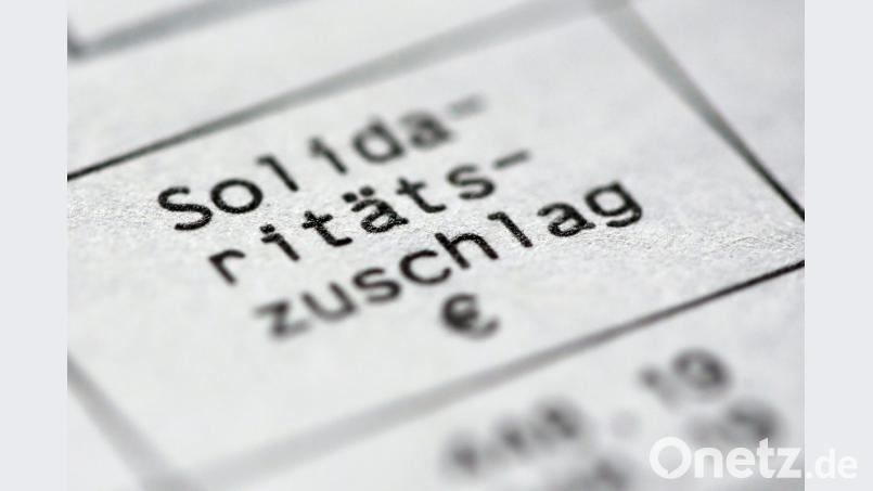 Ein Steuerbescheid mit dem Posten Solidaritätszuschlag. Bild: Roland Weihrauch