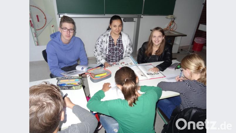 Mitten in den Ferien geht es am Gymnasium in Eschenbach rund. Bild: exb