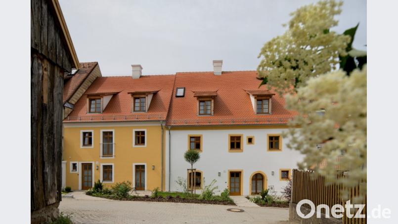 Das Foto zeigt das Schreiber- und das Schusterhaus (links) Bild: hl