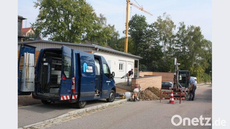 Die ehemalige Hausmeisterwohnung ist zurückgebaut. Dies führte auch zu Arbeiten bei der Infrastruktur seitens der Stadt. Bild: lg