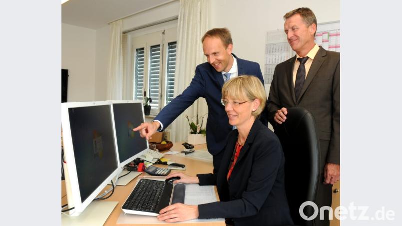 Das neue Leitungstrio im Schulamt: Beatrix Hilburger sowie Stephan Tischer (links) und Gerald Haas. Bild: Stephan Huber