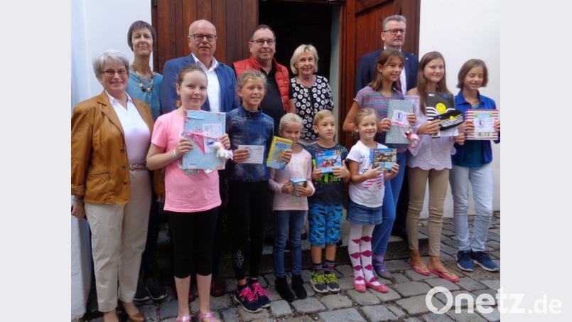 Niemand musste traurig sein, denn jeder Teilnehmer erhielt neben einem Kinogutschein einen altersgerechten Sachpreis. Bild: exb