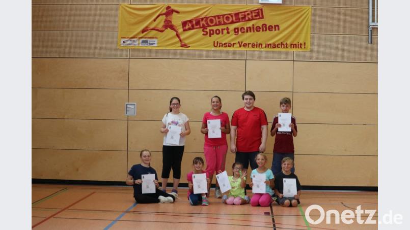 Urkunden erinnern an die erste Bekanntschaft mit Pickleball. Bild: exb