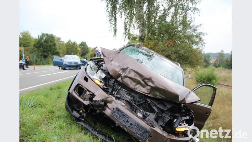 An beiden Autos entstand Totalschaden. Bild: jma