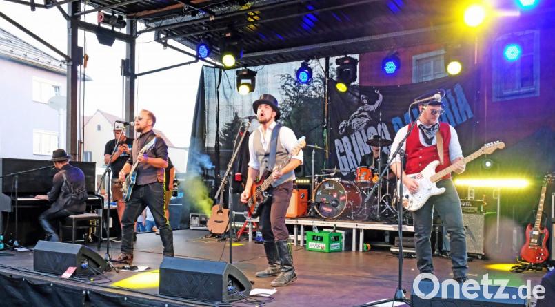 Gute Stimmung herrschte auch bei der Vorband "Bavaria Gringo" Bild: twi