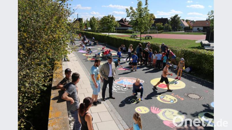 Die Emojis sollen einen sicheren Start ins Schuljahr garantieren. Bild: sne