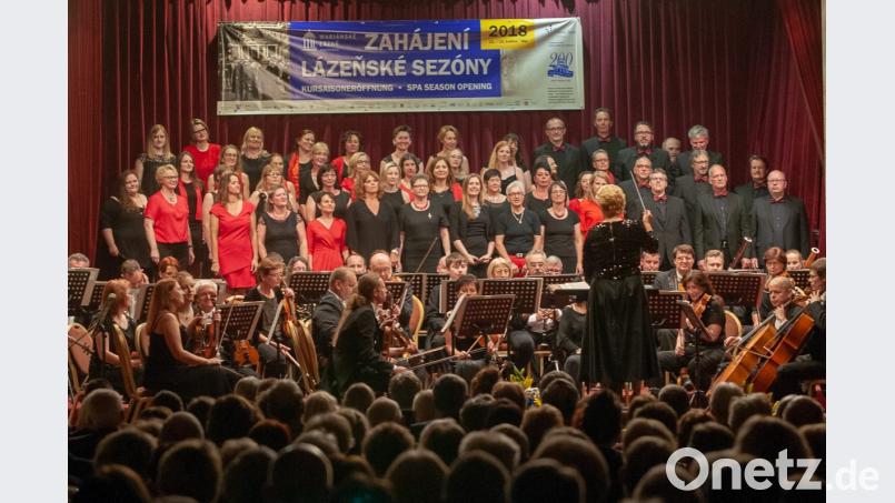 "Singing Witt" und das Westböhmische Sinfonieorchester beim gemeinsamen Auftritt in Marienbad: Bald wird es erneut einen gemeinsamen Auftritt geben. Bild: exb/Peter Klein