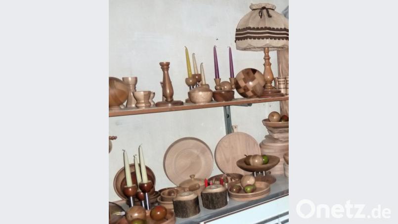 Eine bunte Vielfalt unterschiedlichster Gebrauchs- und Dekorationsgegenstände entstanden in den Drechslereien der Waidhauser Ortsteile. Bild: fjo