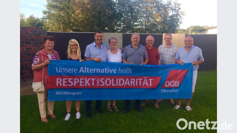 Der Kreisvorstand des DGB stellt die Forderungen nach Respekt und Solidarität in den Mittelpunkt einer Kampagne zur Landtagswahl. Bild: exb/Ertl
