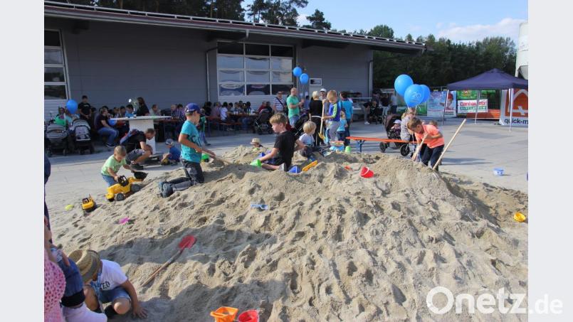 Die kleinen Besucher hatten auf dem Sandberg großen Spaß. Bild: ral